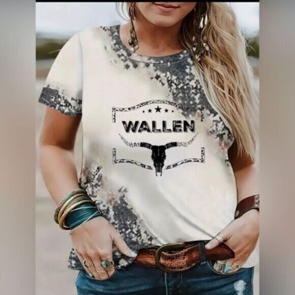 NWT Women’s Blue Cream Short Sleeve Graphic Tee Shirt Morgan Wallen - Size L - Picture 1 of 3